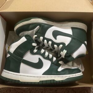 NIKE DUNK HIGH RETRO WOMEN’S